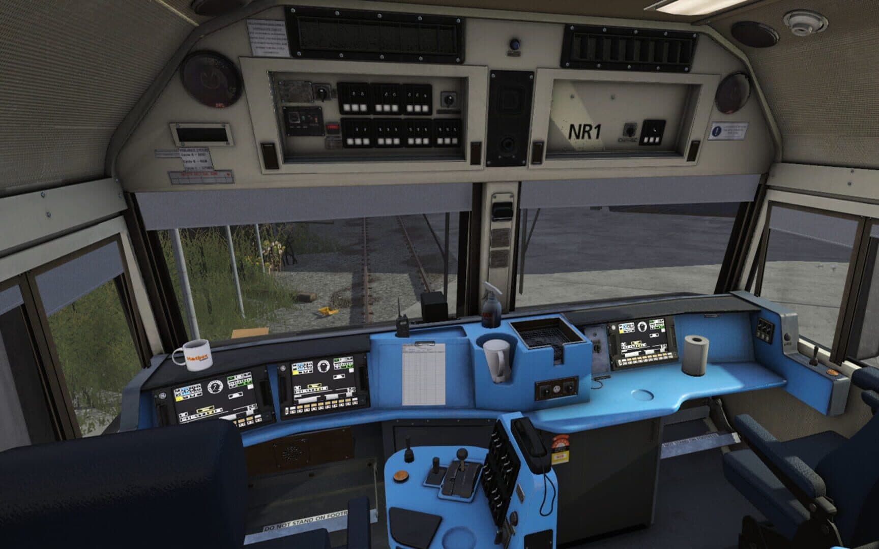 Trainz Railroad Simulator 2019: NR Class Locomotive - National Rail Mega Pack screenshot 3